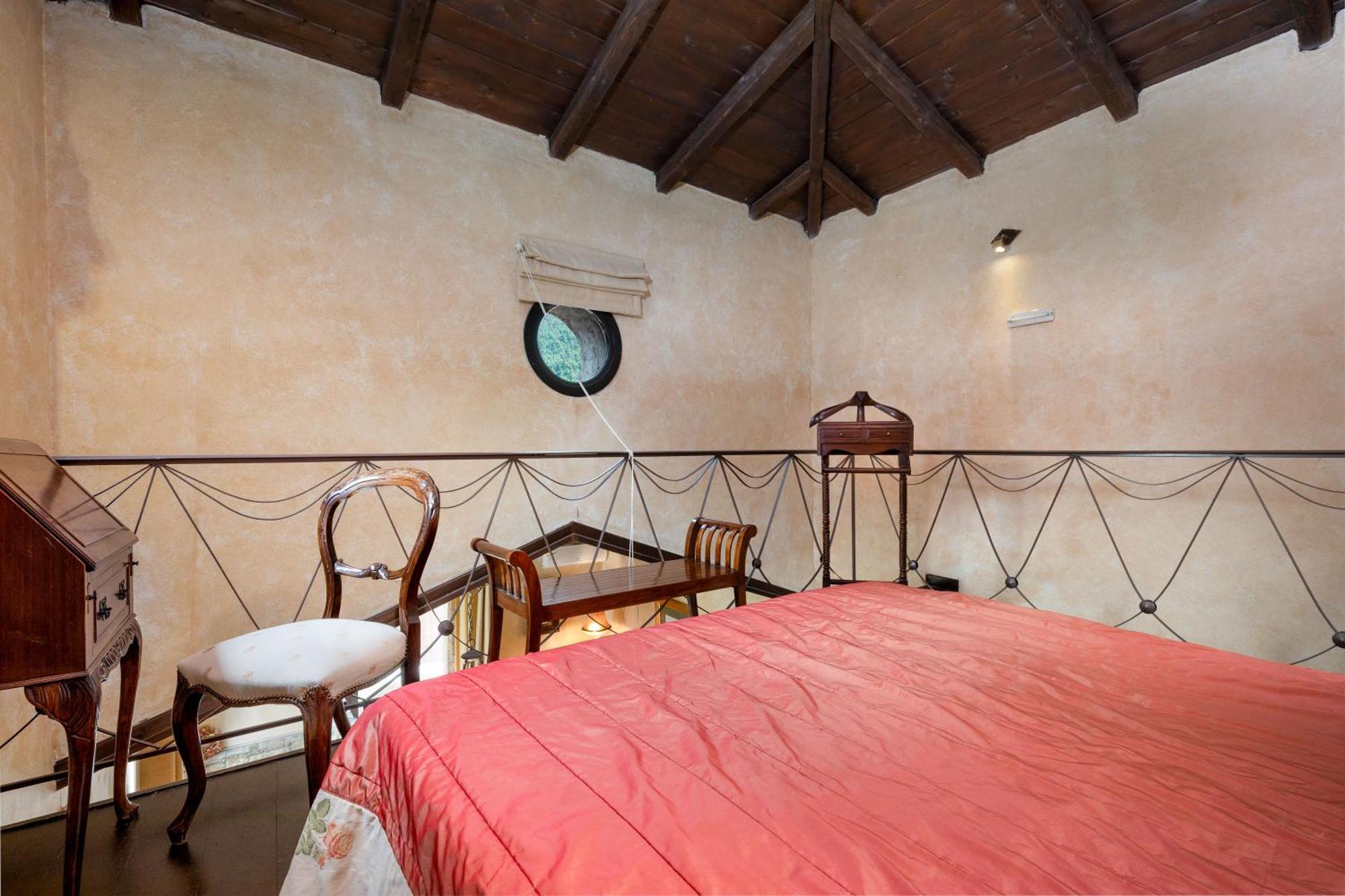 Ostra Menalon Luxury Suites Kardharás Pokoj fotografie