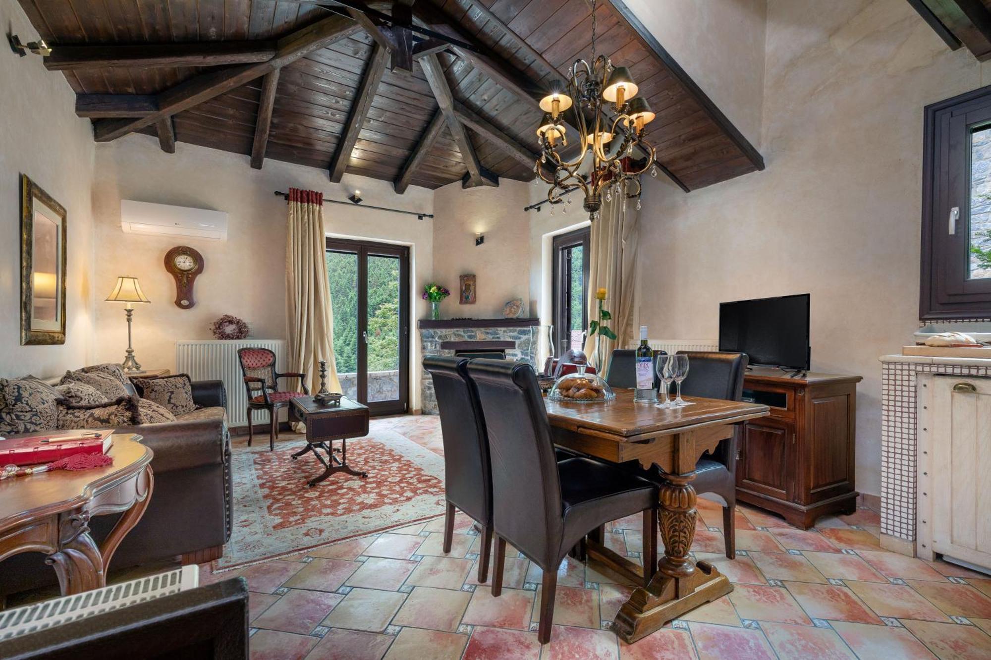 Ostra Menalon Luxury Suites Kardharás Pokoj fotografie
